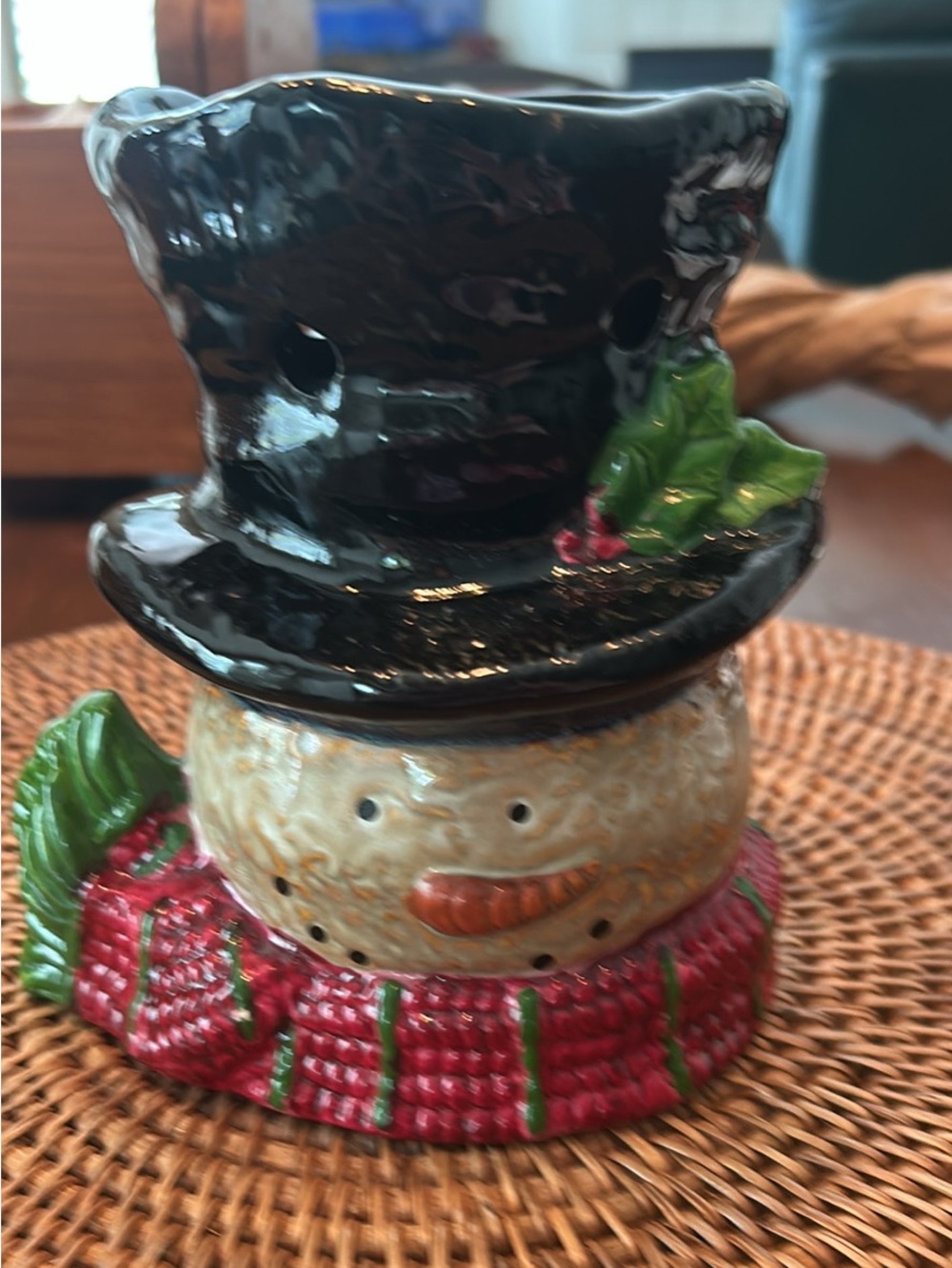 Yankee candle Snowman Tealight Holder - Black Hat, Red Scarf 6 in tall
